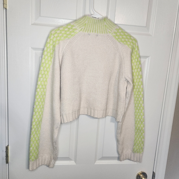 Wild Fable Green and Cream Cowl Neck Sweater - Picture 3 of 4